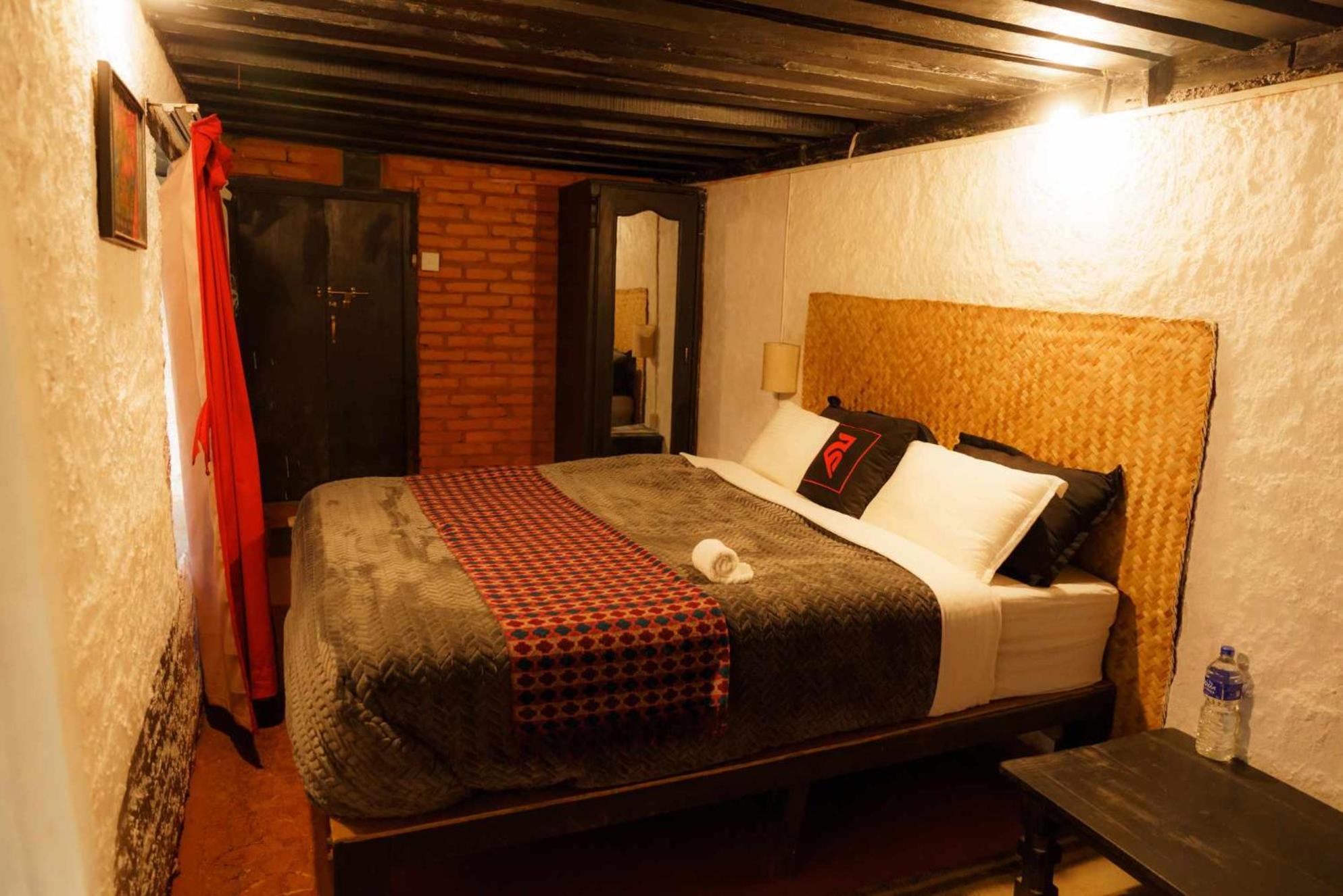 Lalitpur Hira Guest House מראה חיצוני תמונה