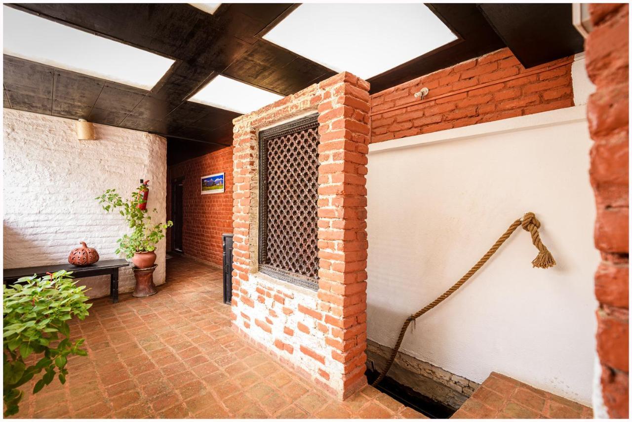 Lalitpur Hira Guest House מראה חיצוני תמונה